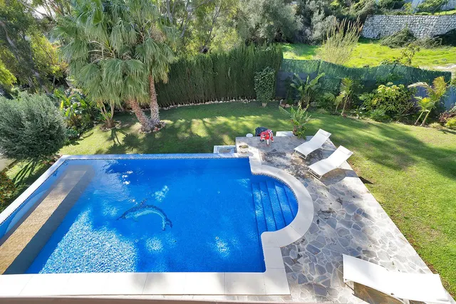 Chalet 5 habitaciones 500m² en venta - Centro — 28