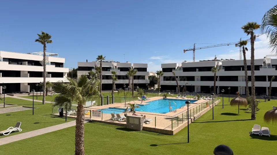 Apartamento de Vacaciones: Disfruta Hasta 4 Meses al Año. Inversión