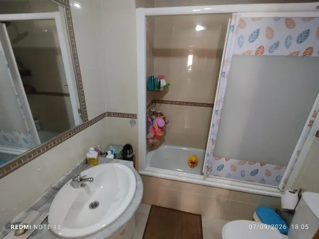 APARTAMENTO DE 1 DORMITORIO, CON PISCINA COMUNITARIA — 13