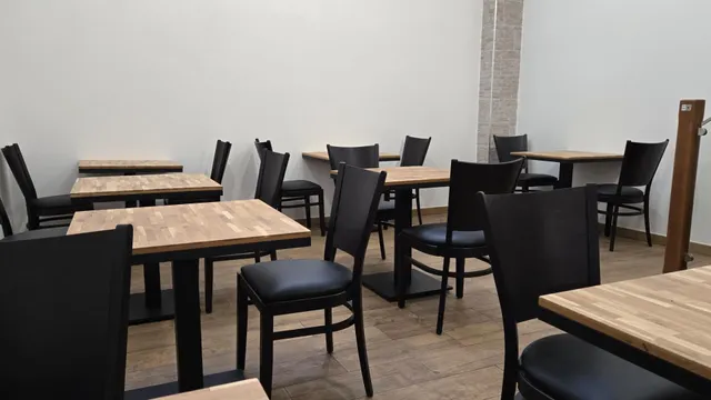 Local restaurante en venta pegado al mercado central — 34