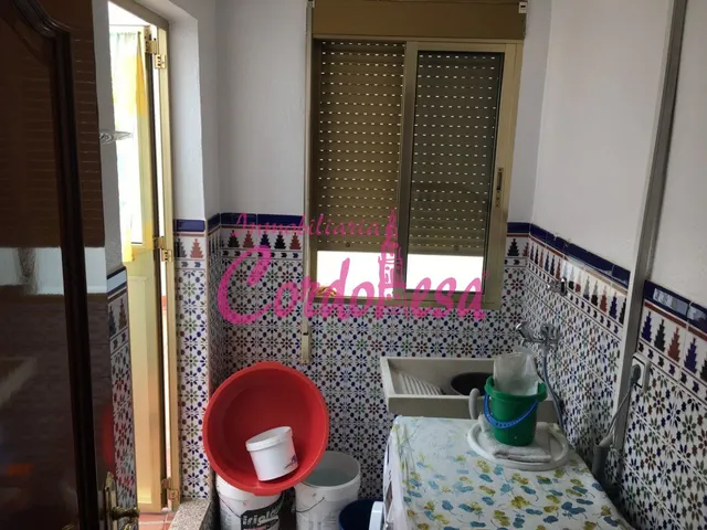 MAGNIFICA CASA EN ALCOLEA. — 24