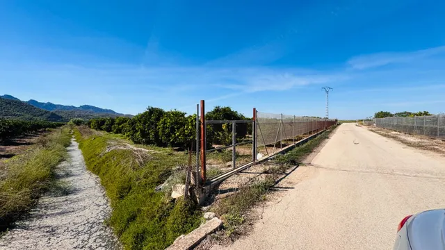 ¡OPORTUNIDAD ÚNICA EN LA VALLDIGNA! Oasis rústico con vistas espectaculares — 11