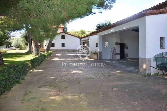 Masía en venta en el centro de Llavaneres — 29