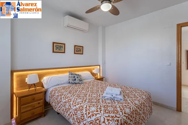 EXCLUSIVO CHALET INDIVIDUAL EN HUÉTOR VEGA — 30