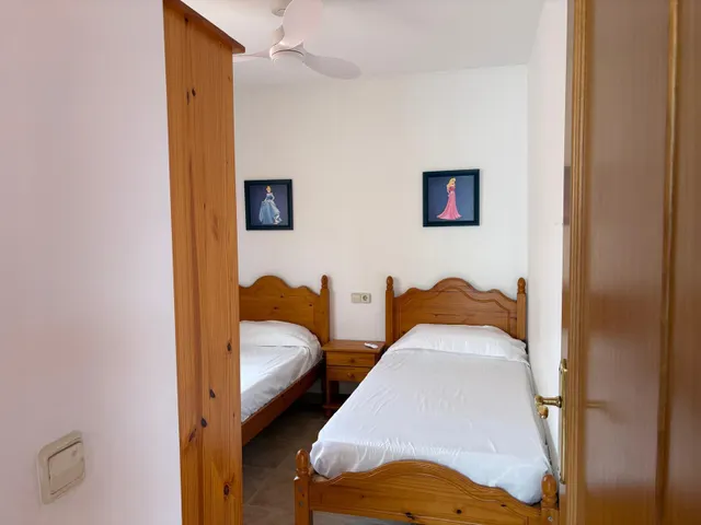 Encantadora Casa Reformada en Peñiscola con Vistas y Piscina Comunitaria — 29