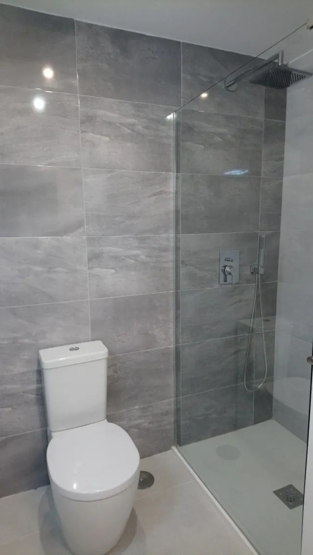 ESTUPENDO APARTAMENTO DE OBRA NUEVA 2 DORMITORIOS 2 BAÑOS  CON PISCINA EN ORIHUELA COSTA , ALICANTE — 16