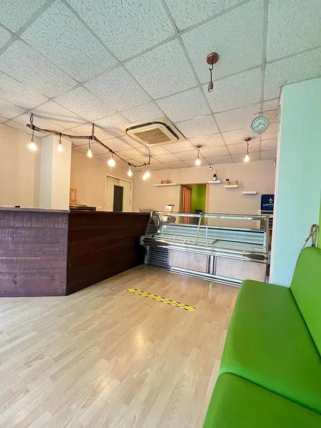 Traspaso de local Restaurante en calle Peatonal — 4