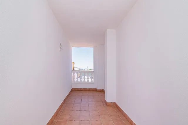ÁTICO DUPLEX CON NEGOCIO EN PLENO RENDIMIENTO — 29