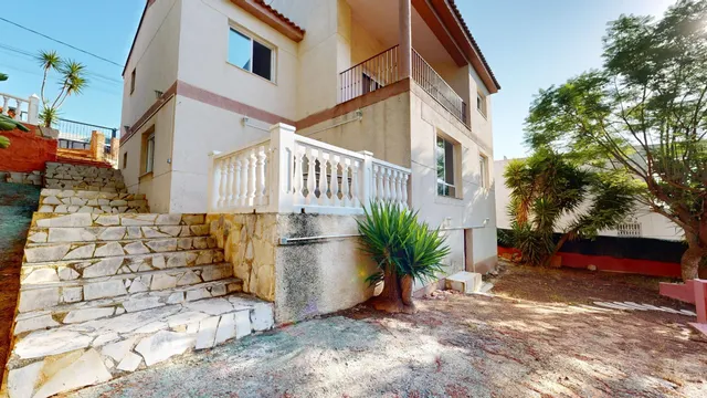 ESPECTACULAR CHALET EN SANTO DOMINGO CALICANTO — 19