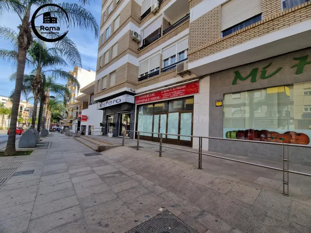 Local en venta y alquiler con opción a compra en Avenida de  - foto 3