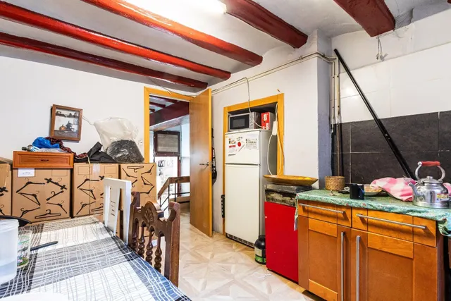 CASA PARA ENTRAR A VIVIR EN EL CENTRO DEL PUEBLO — 2