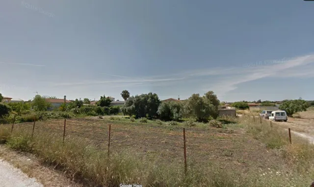 Parcela en Venta en la Zona de la Carretera de Fuente Amarga (800 m2) — 2