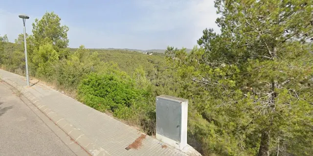 Se vende parcela urbana de 644 m2 en la urbanización Miralba - foto 2