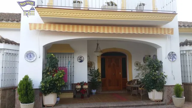 VENTA DE DOS CHALET EN UNA MISMA PARCELA EN EL SANTISCAL — 27