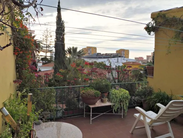 Precioso chalet de 4 dormitorios en Solymar-Puerto Marina — 12