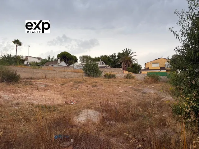 Parcela en urbanización "Els Bancals", en Pobla de Vallbona - foto 4