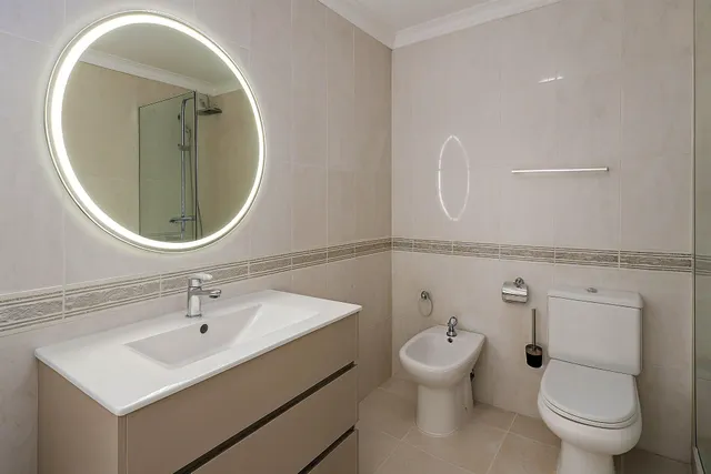 AMPLIO PISO EN PLENO CENTRO!!  TU HOGAR CON BALCÓN, TERRAZA Y ASCENSOR !! — 17