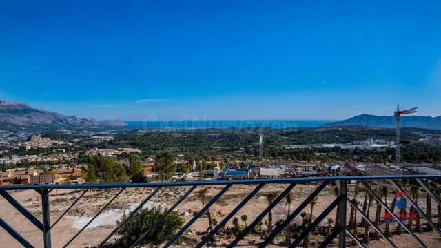 ¡Nueva villa de 3 dormitorios y 2 baños con magníficas vista - foto 3