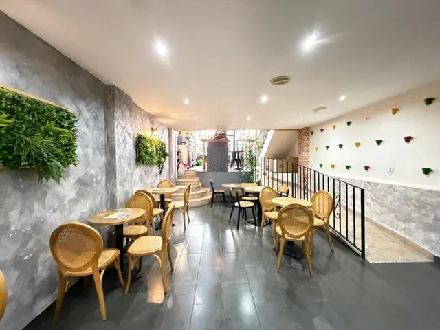 Local comercial 150m² en venta - torrevieja — 14