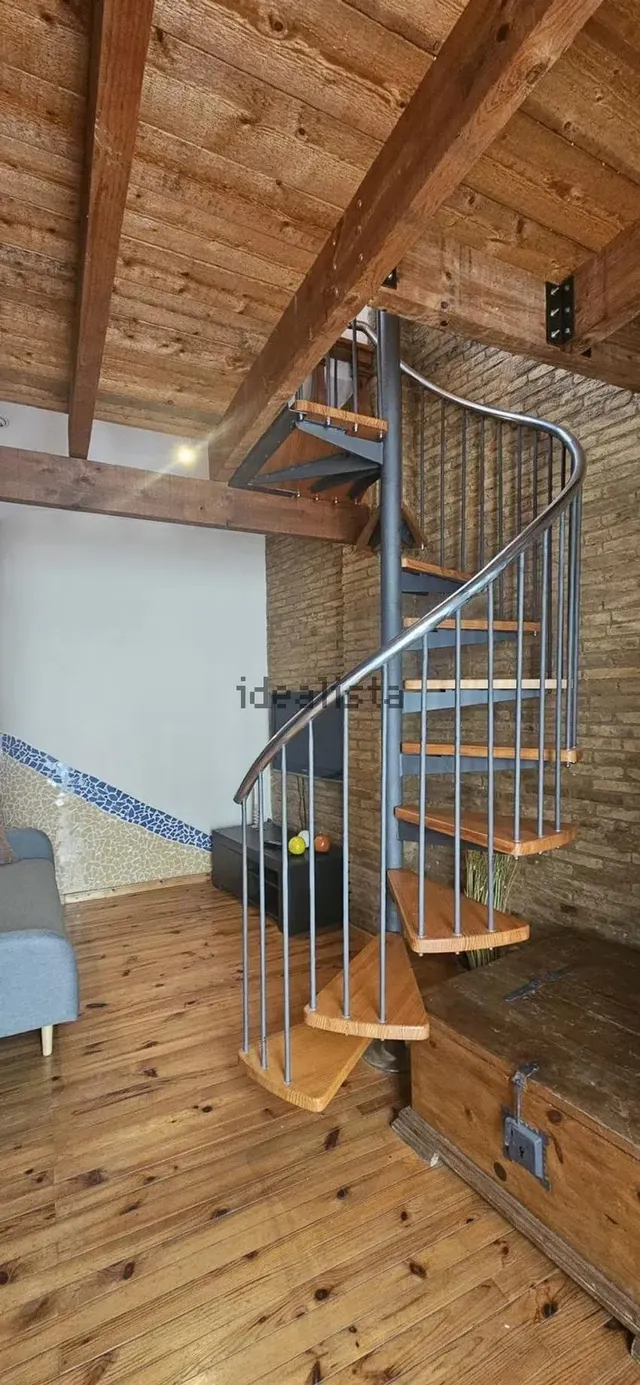 Estudio 1 habitación 80m² en alquiler - La Roqueta — 19