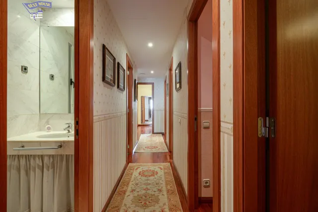 PISO EXCLUSIVO — 22