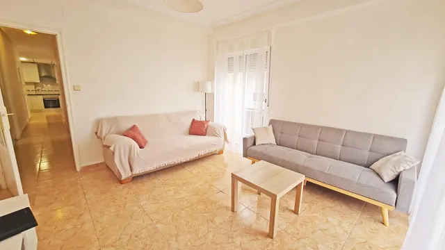 Se alquila piso en Petrer en la zona de avda de madrid — 7
