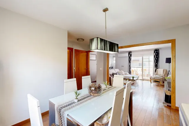 DUPLEX EN ROCHE — 8