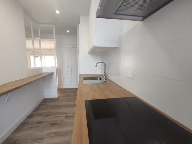 ALQUILER DE   VIVIENDA VACIA  TOTALMENTE REFORMADA — 10