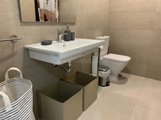 Precioso Apartamento con garaje, zonas deportivas y piscina - foto 4