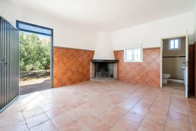 Terreno con Cortijo en Alsodux — 5