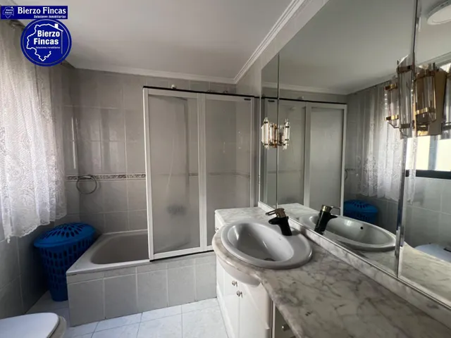 SE ALQUILAN habitaciones EN LA ZONA ALTA DE PONFERRADA — 9