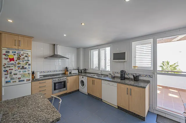 Ático 4 habitaciones 184m² en venta - Costa Del Sol — 28