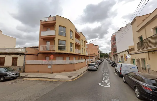 Se vende piso OKUPA en Palma de Mallorca (Islas Baleares).