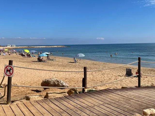 Estupendo apartamento totalmente reformado a unos pasos de la playa — 29