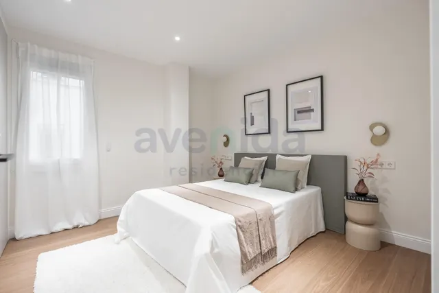 Exclusiva vivienda exterior en tercera planta — 24