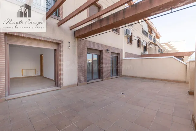 PISO CON TERRAZA EN ATARFE! — 2