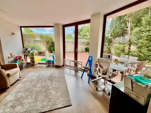 CHALET INDEPENDIENTE CON GRAN PARCELA Y PISCINA PRIVADA EN EL ALBIR, ALFAZ DEL PI — 39