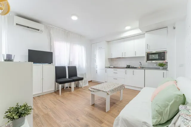 Casa 36m² en alquiler - Opañel