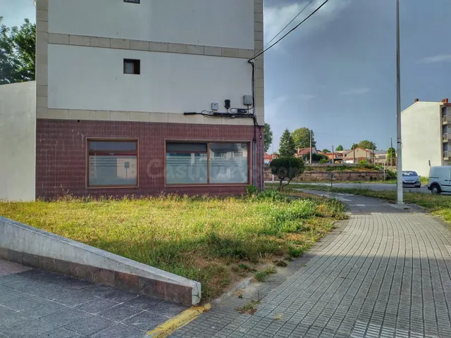 ¡Especial para inversores! Oportunidad única en Pontevedra - foto 2