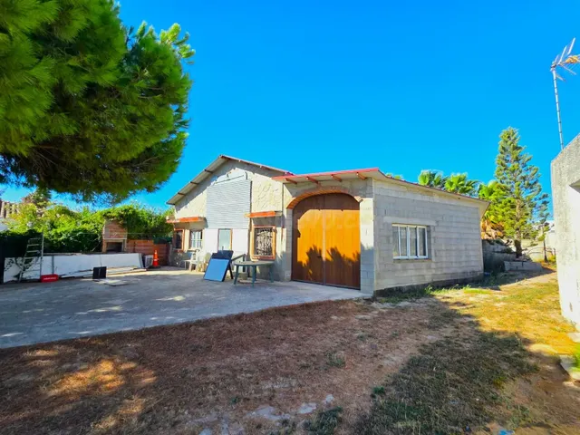 2x1 CHALET CON PISCINA, NAVE Y GARAJE EN PARCELA SEGREGADA DE 2.040M2 CHICLANA DE LA FRONTERA — 3