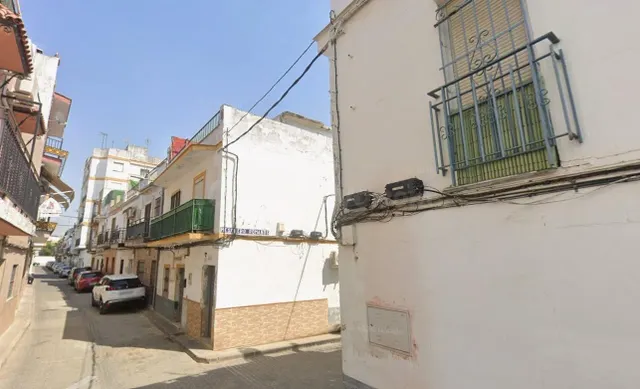 VENTA DE PISO EN SEVILLA. ACTIVO INMOBILIARIO SIN POSESIÓN, 