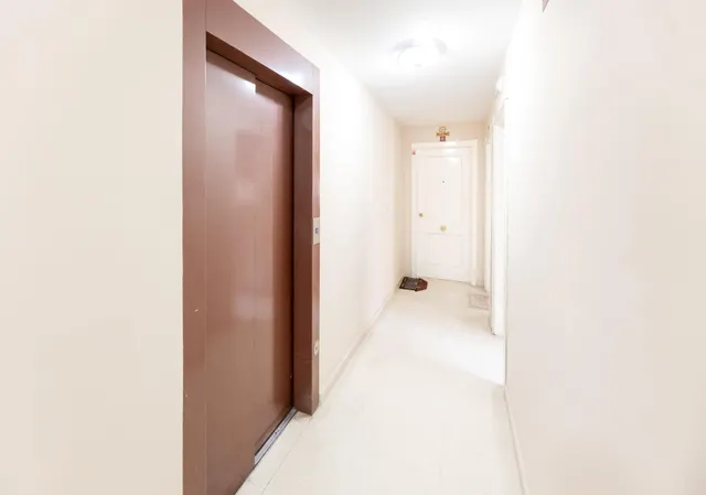 Piso de 3 dormitorios y 2 baños, con cochera. VIVIENDA DE VPO, junto al Parque de Bomberos. — 8