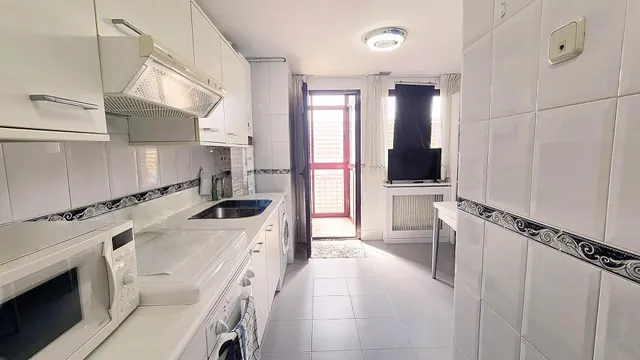 ¡en venta! piso con terraza acristalada, plaza de garaje y trastero en Boadilla del Monte — 11