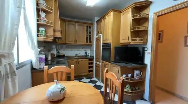 Piso de 3 dormitorios listo para entrar a vivir en el centro de Huércal de Almería — 13