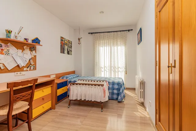 Espectacular dúplex de 4 dormitorios en el centro de Castellón — 18