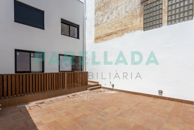 Bajos con terraza totalmente reformados - foto 4