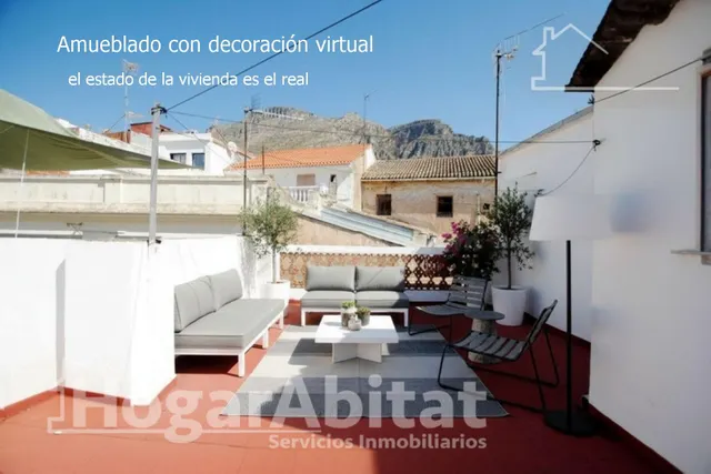 ¡GRAN OPORTUNIDAD! CASA DE PUEBLO CON PATIO, TERRAZA Y TRAST