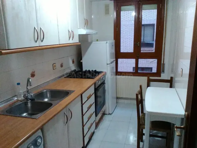PISO DE 2 DORMITORIOS EN BURGOS CAPITAL