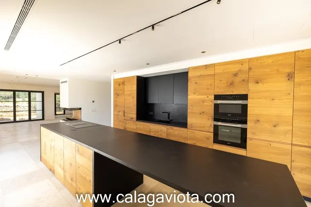 Villa de lujo de nueva construcción — 13