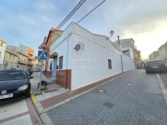 Casa en Lloc Nou — 28